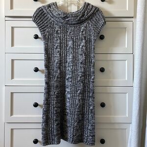 Yvos Women’s Charcoal Gray Short Sleeve Midi Length Sweater Dress - Size Small